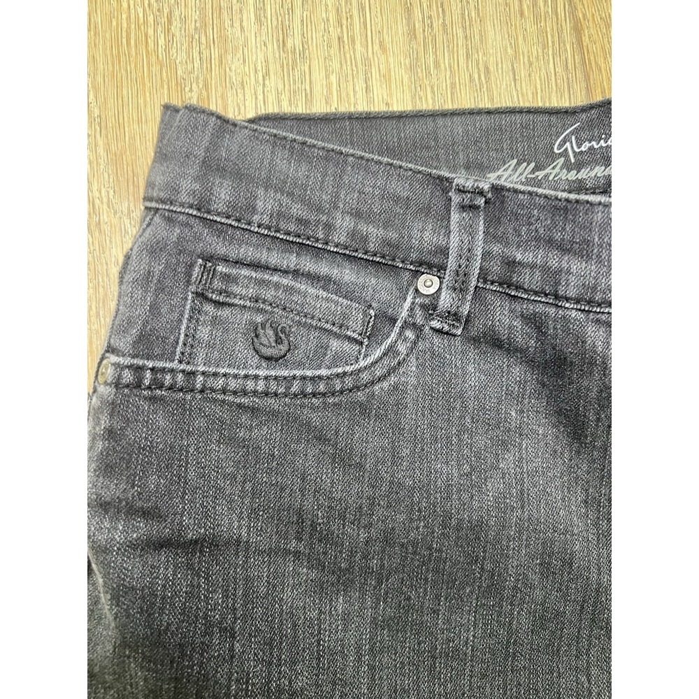 Gloria Vanderbilt Women's Amanda Jeans‎ Black Size 10 Straight Leg